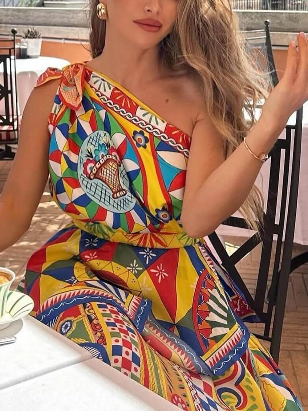Unique Printed One-Shoulder Irregular Midi Dress