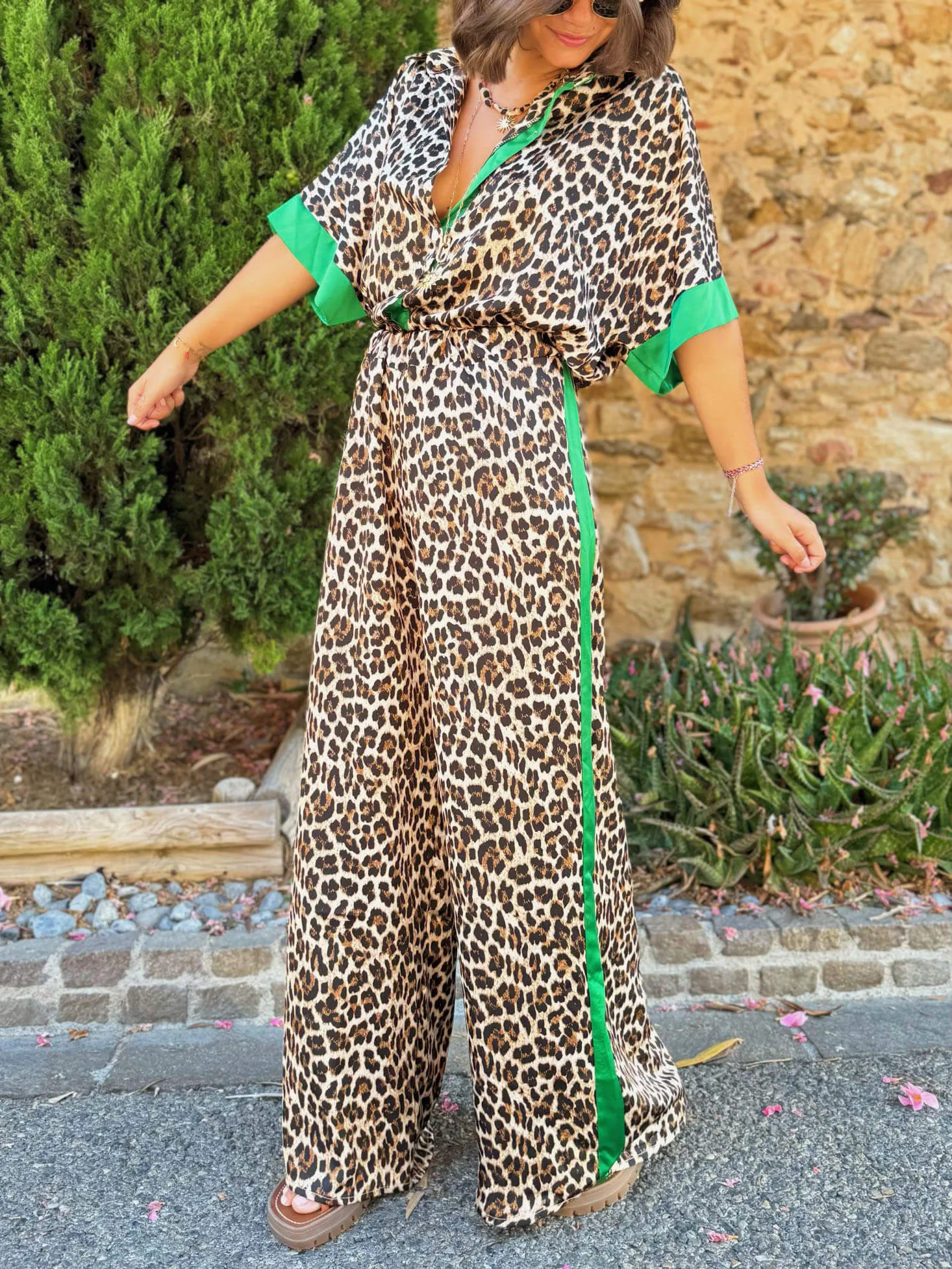 Exquisite Leopard Floral Print Contrast Wide-Leg Pants