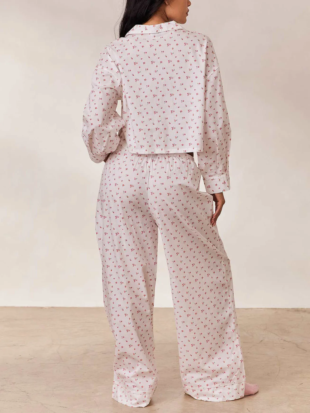 Small Floral Trousers And Pajama Set