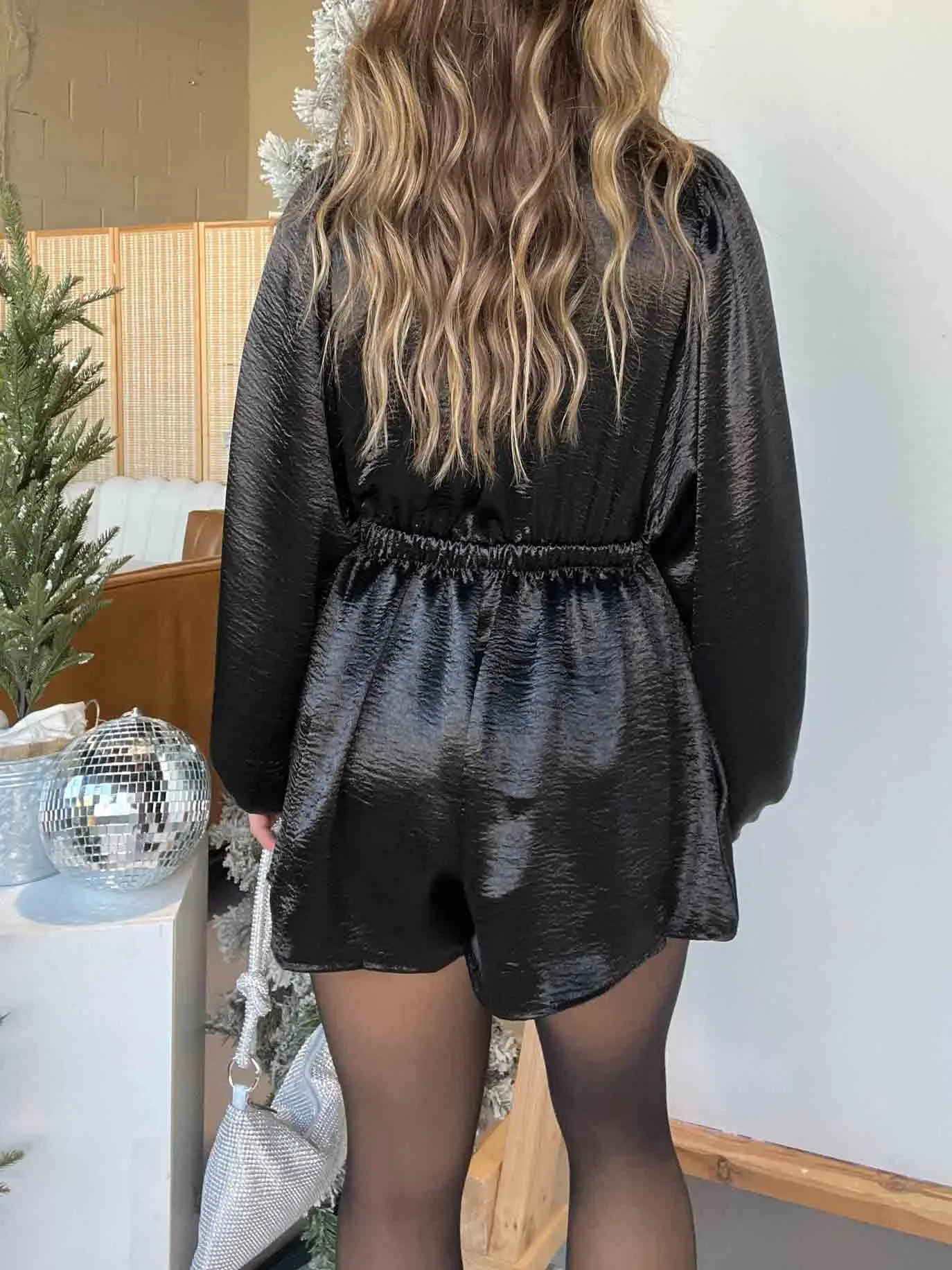 Exquisite V-neck Satin Pleated Jumpsuit