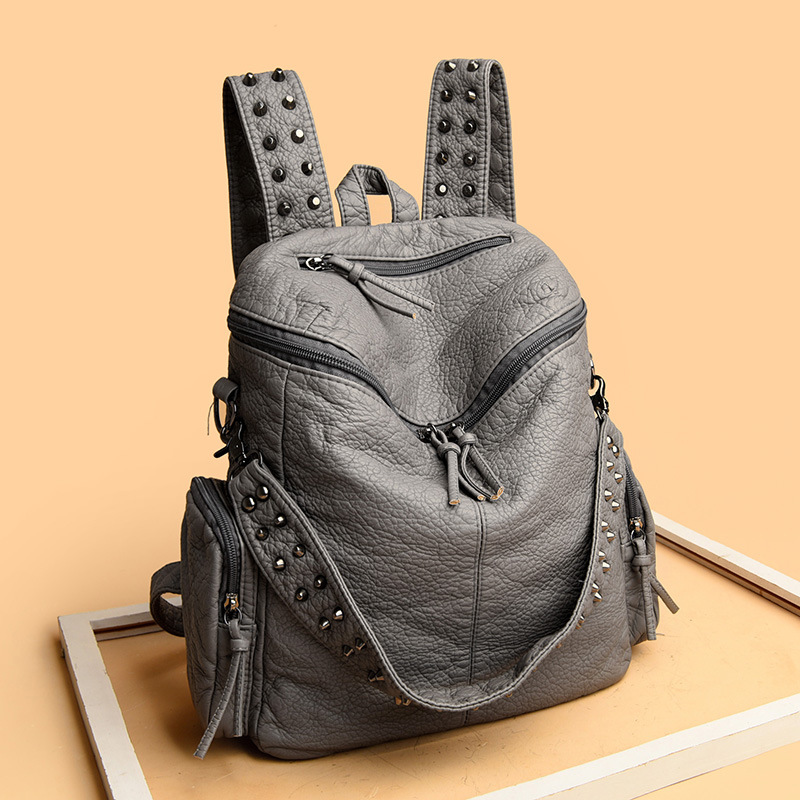 Wash Skin Rivet Backpack